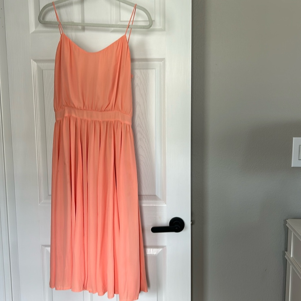 Like new! Anthropologie Paper Crown peachy pink midi dress